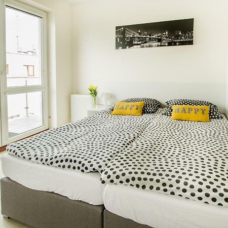 פיאזשנו Apartament Kniaziewicza - Komfortowe Noclegi מראה חיצוני תמונה